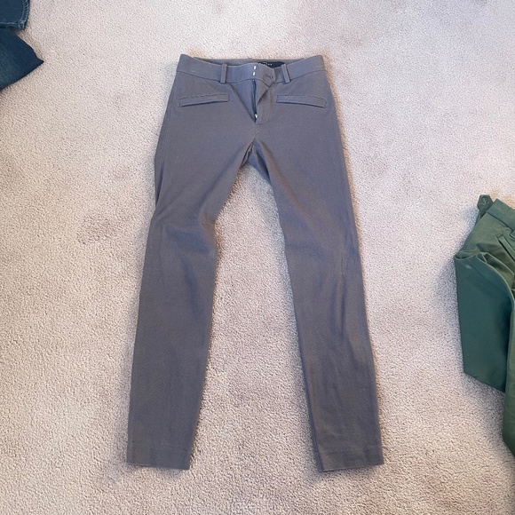 Gap Pants Bundle of Four Size 00 - price is for 4 pairs - Picture 3 of 8